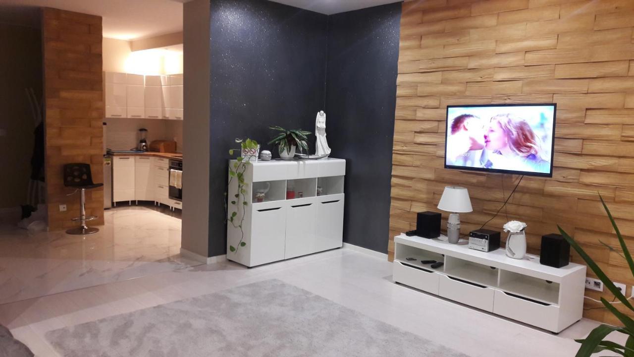 Privatunterkunft Apartament Tarsis *